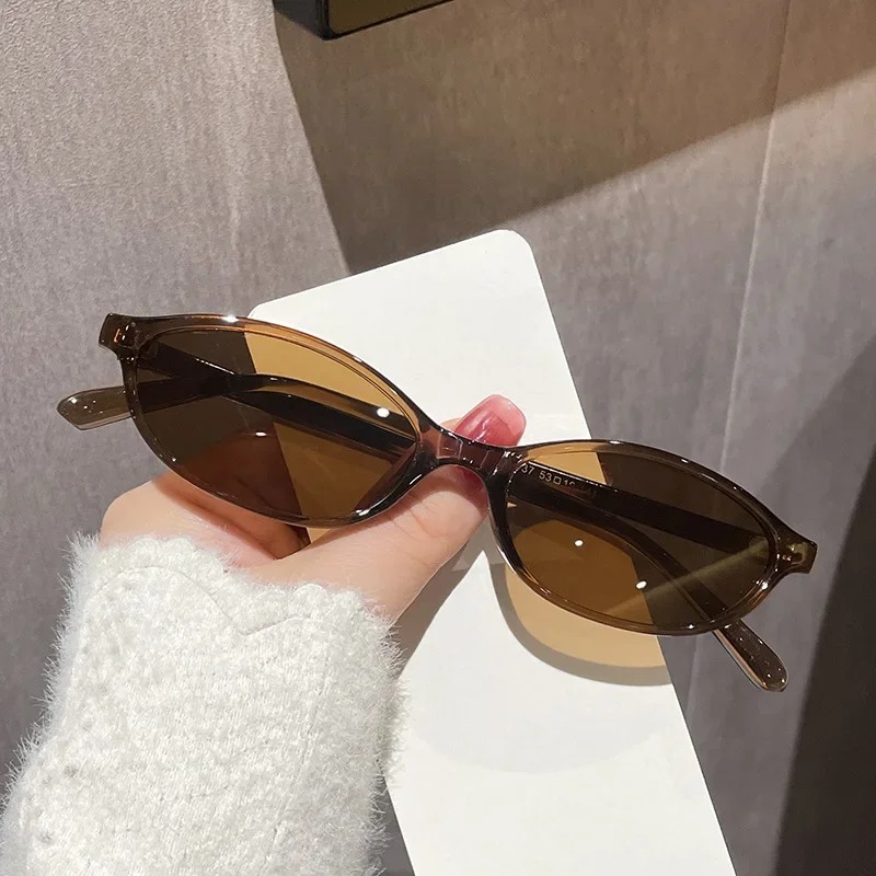 ニューレトロセクシーキャットアイサングラス男女兼用ヴィンテー - Men'S Fashion Old Money のレビューと価格
