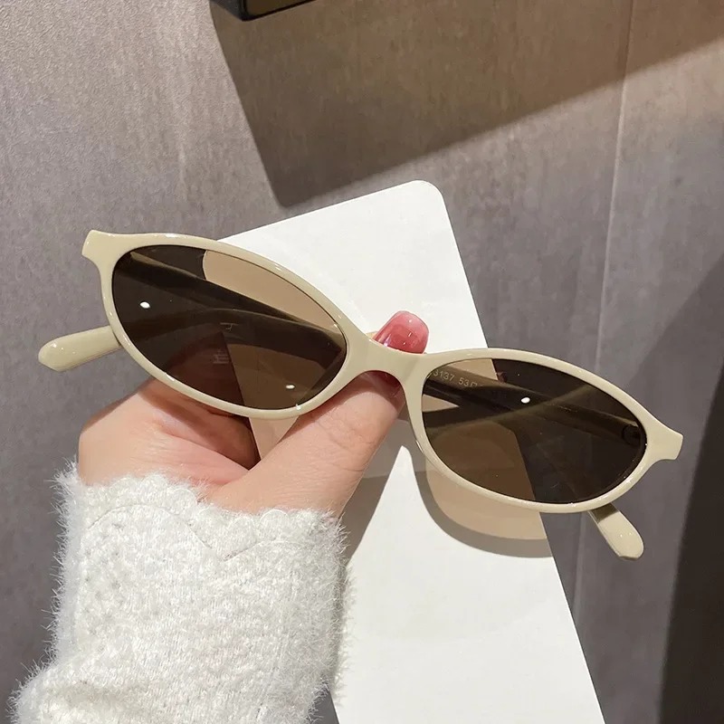 ニューレトロセクシーキャットアイサングラス男女兼用ヴィンテー - Men'S Fashion Old Money のレビューと価格